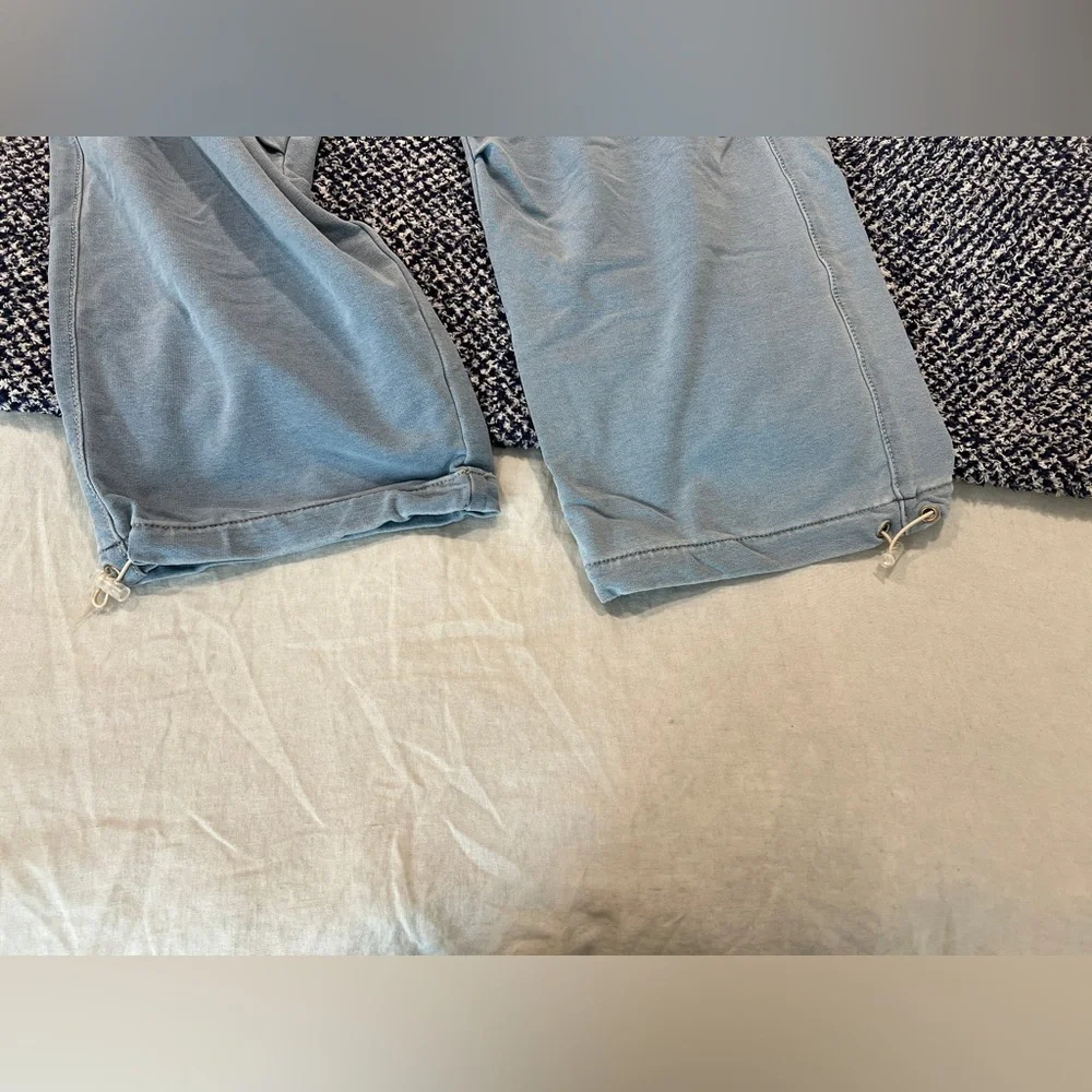 Light wash baggy cargo pants (L) - Picture 3 of 6